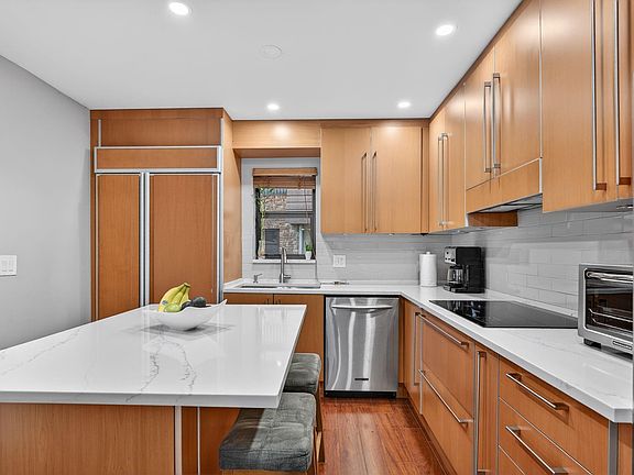 4th image of 2692 NW 99th Avenue #2692