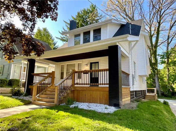 741 Chitty Ave, Akron, OH 44303