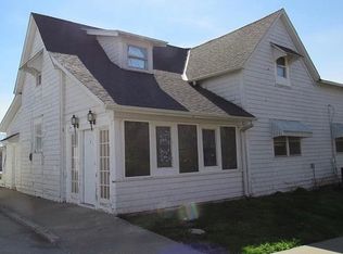 203 S 5th St, Savannah, MO 64485
