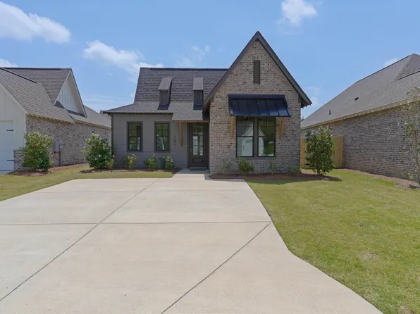 342 Shiloh Creek Dr, Calera, AL 35040