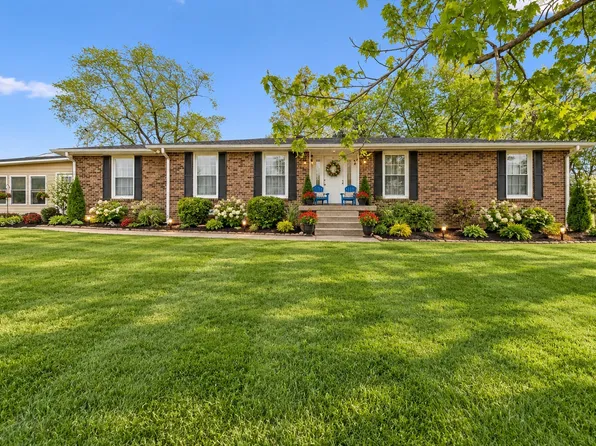7102 Hartsville Park, Lebanon, TN 37087