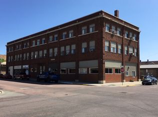 312 N Lawler St #301, Mitchell, SD 57301