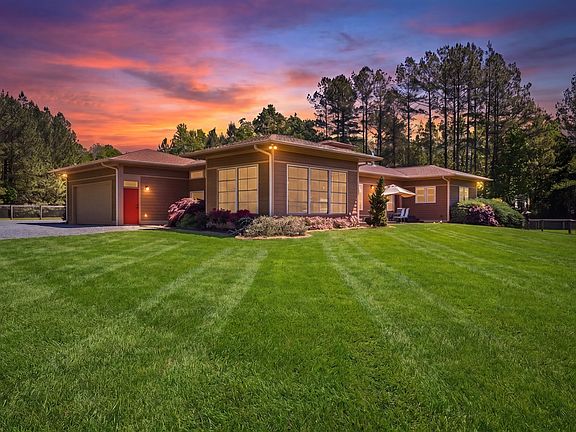 2nd image of 1018 Terrell Woods Ln