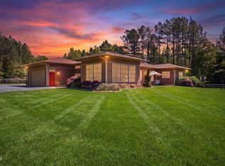 1018 Terrell Woods Ln, Chapel Hill, NC 27516