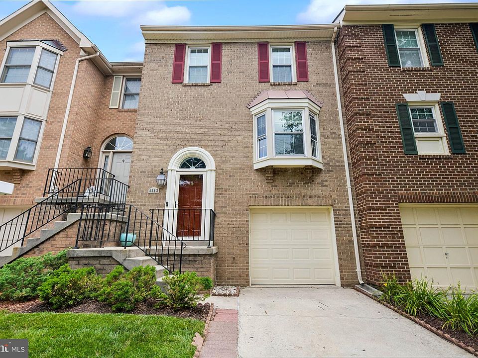 1st image of 5943 Norham Dr