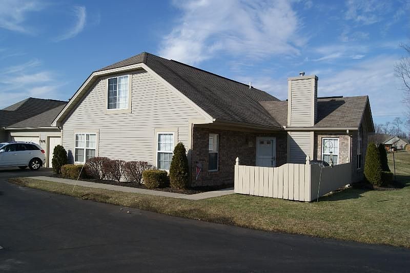 1st image of 695 E Western Reserve Rd Unit 1704