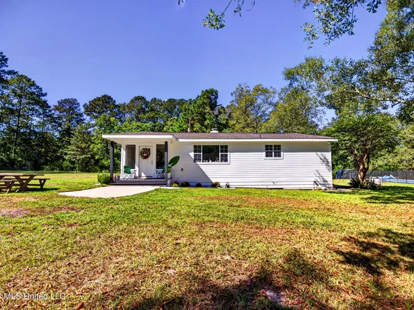 1167 McNeill Steephollow Rd, Carriere, MS 39426