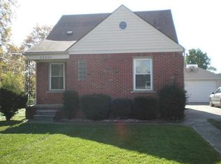 22330 Grandy St, Clinton Township, MI 48035