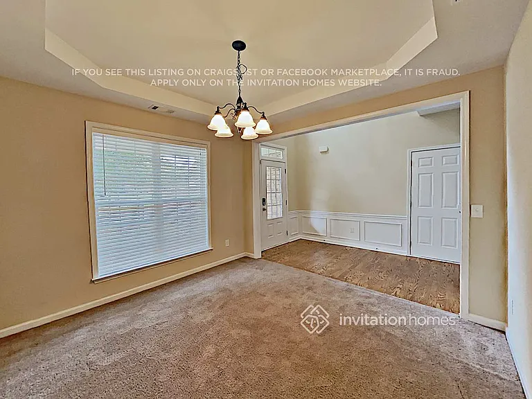 160 Edgewater Trl — Photo 4