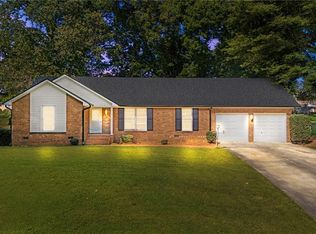 144 Westbridge Rd, Winston Salem, NC 27107