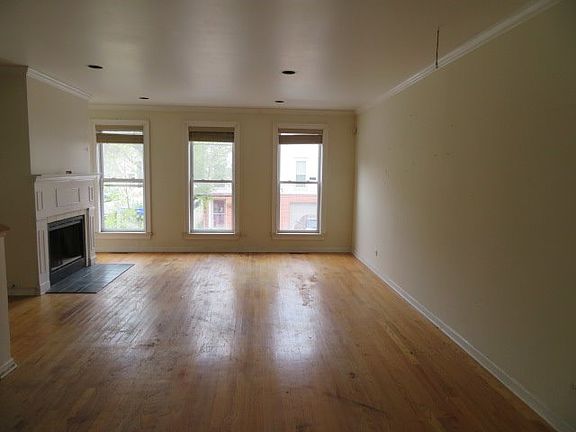 Additional Living Room