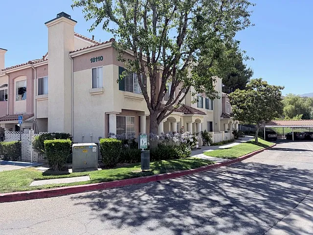 18110 Flynn Dr #4208