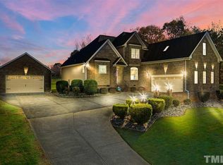 120 Barn Hill Ln, Wake Forest, NC 27587