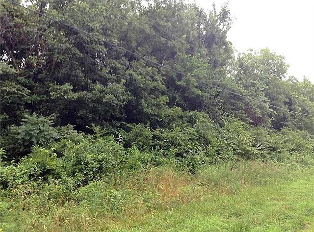 2nd image of 386 E Sugar Lake Dr