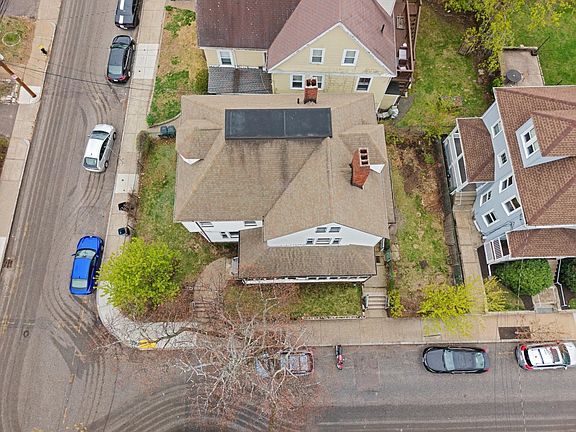 5th image of 68 Murdock St