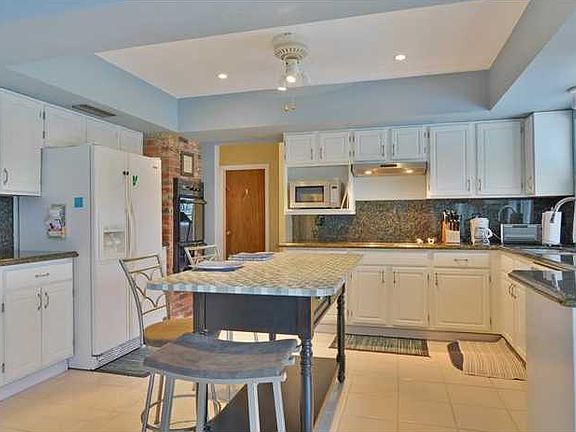 3rd image of 17641 SW 84th Ct