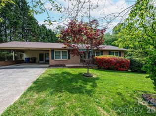 1250 21st Ave NE, Hickory, NC 28601