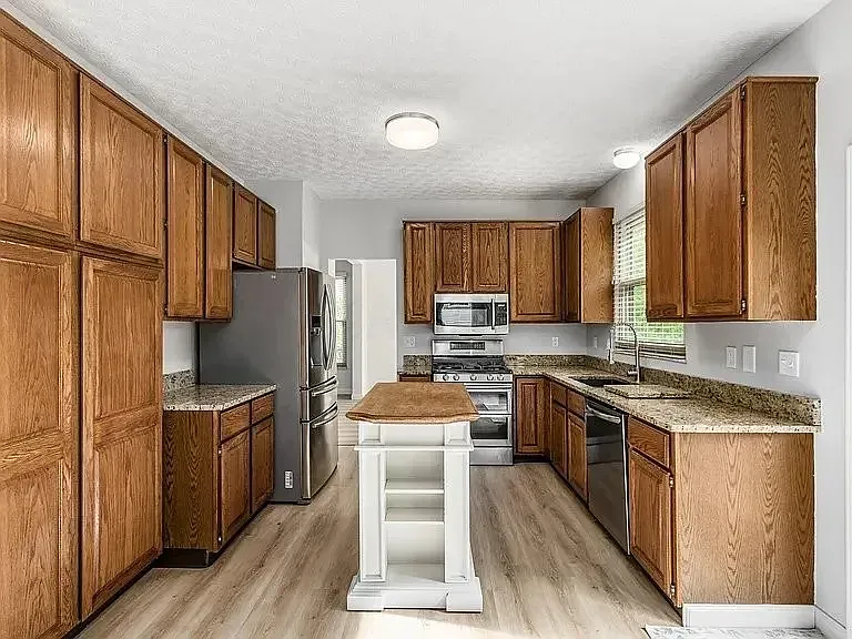 7218 Innisfree Ln — Photo 16