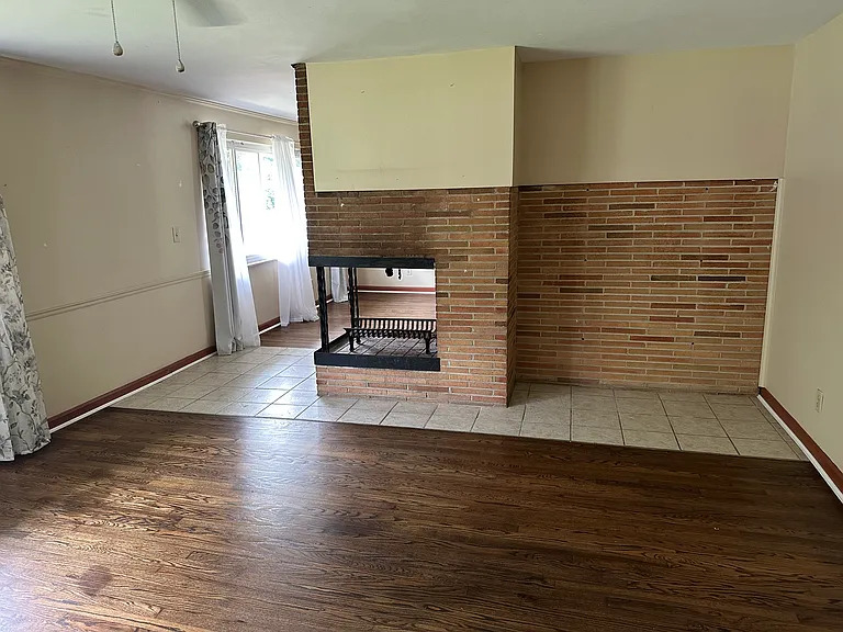 4081 Richardson Rd — Photo 4