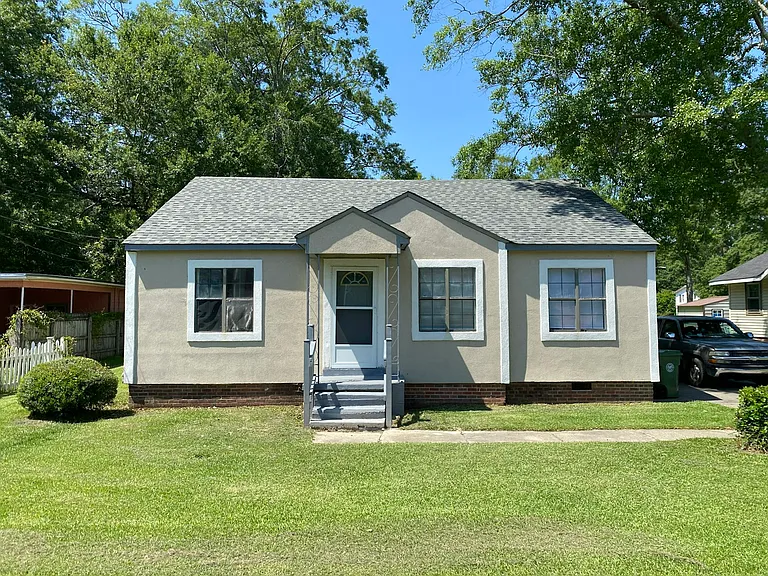 308 Tuscan Ave — Photo 1