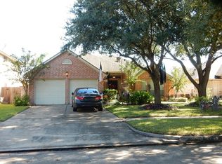 332 Summer Haven Dr, League City, TX 77573