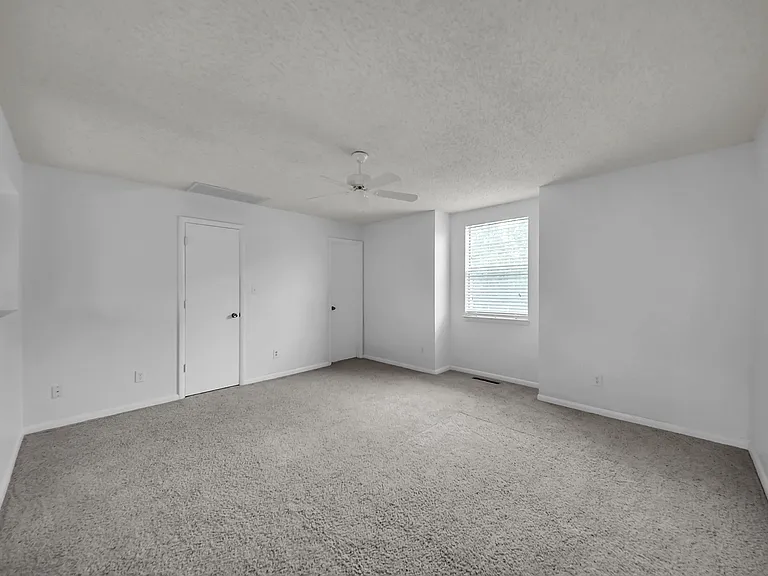 1725 Grand Bay Dr #MAIN — Photo 29