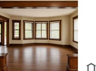 13604 Blenheim Rd, Cleveland, OH 44110