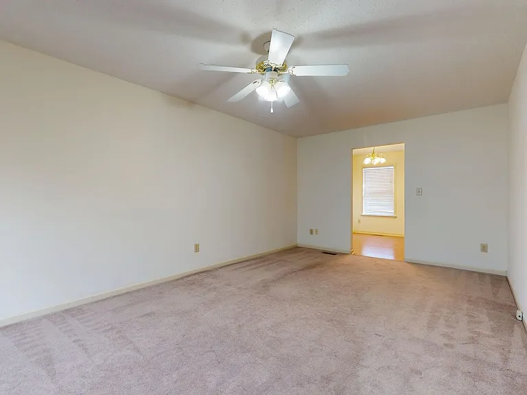 660 Wilderness Trl — Photo 2
