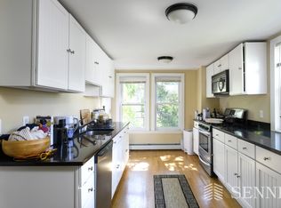 214R Harvard St #2, Cambridge, MA 02139