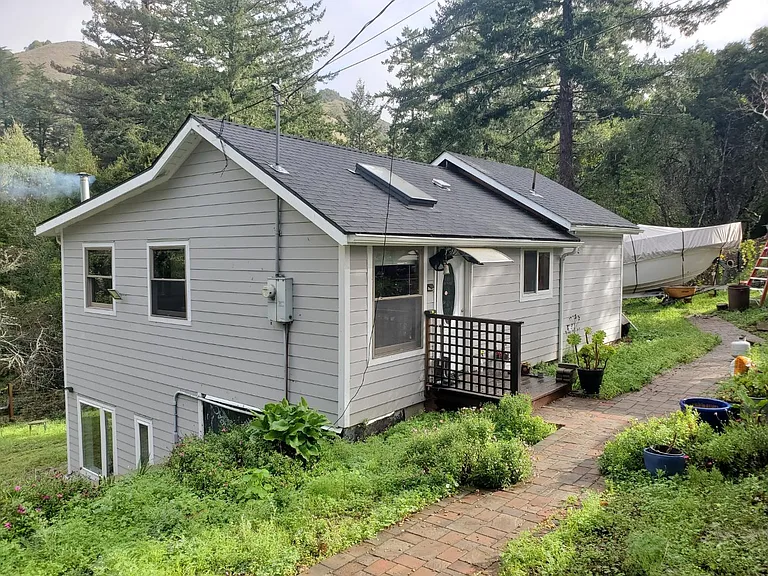 343 Cuesta Real — Photo 1