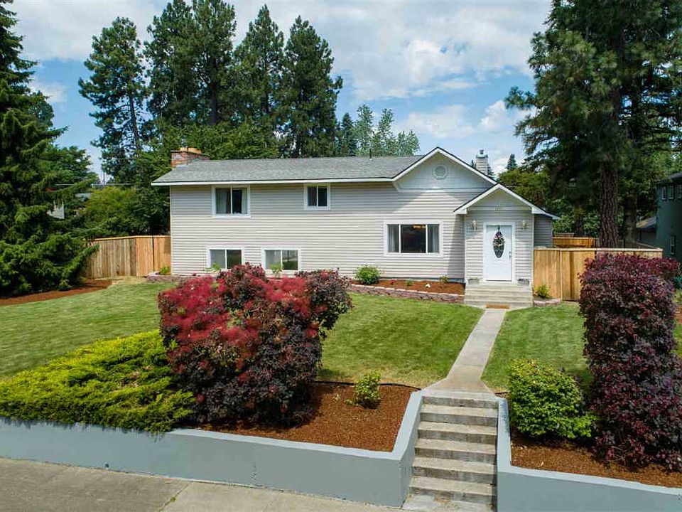 1st image of 3721 E 35th Ave