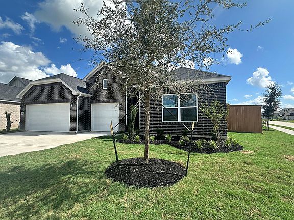 3rd image of 13631 Lago Vista Dr