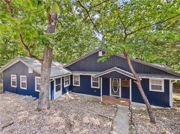 11646 Cedar Dr, Garfield, AR 72732