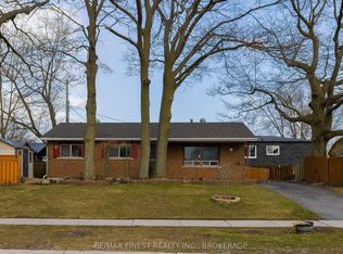628 Stanford St, Kingston, ON K7M 6A1