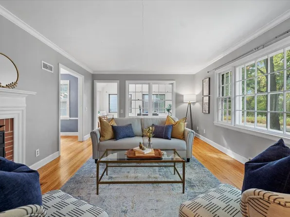 4121 Hillcrest Drive, Madison, WI 53705