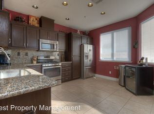 701 Berryessa St, Livermore, CA 94551