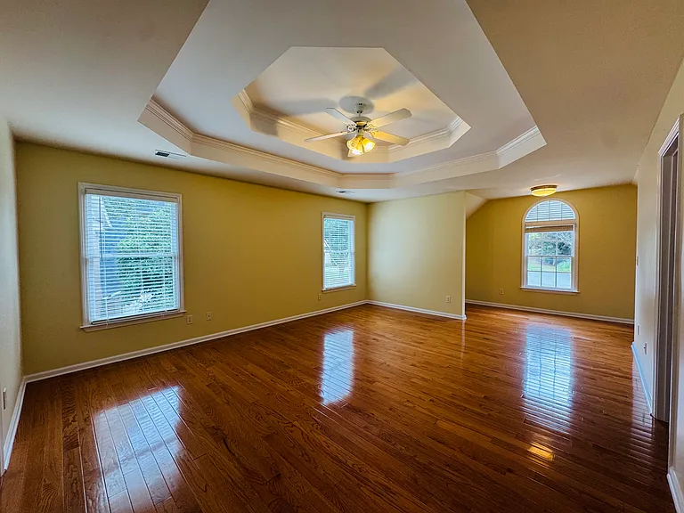 595 Oak Alley Way — Photo 13