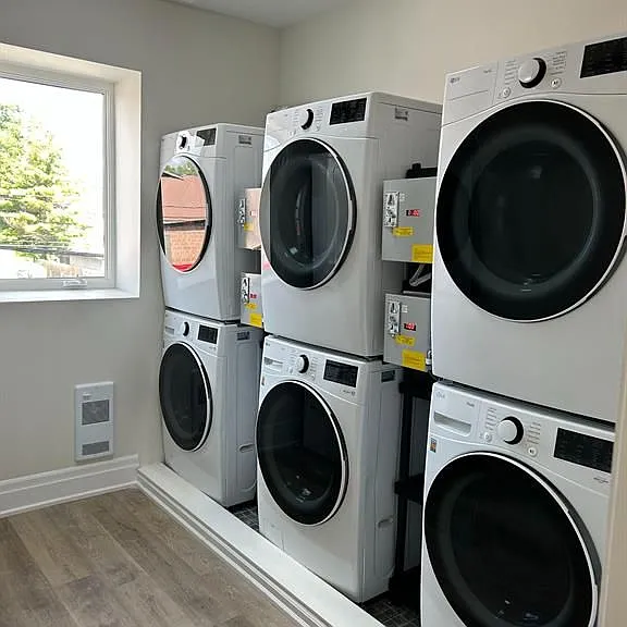 66 Albert St W #1 — Photo 15