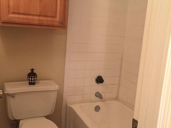 3rd image of 6365 Hulen Bend Ct APT 917