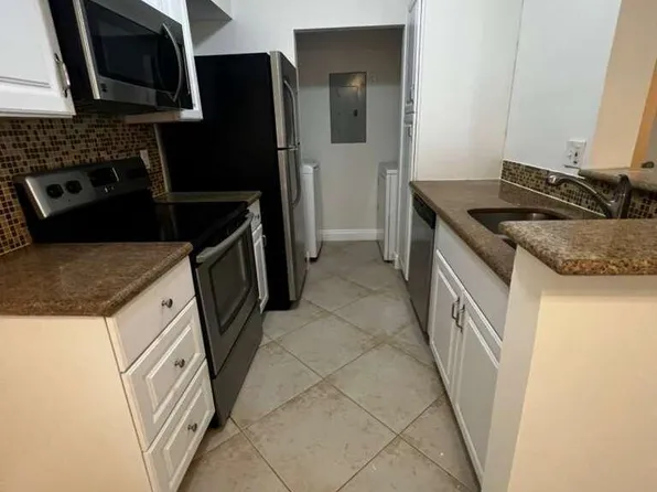 10354 Fox Trail Rd S APT 1501, Royal Palm Beach, FL 33411