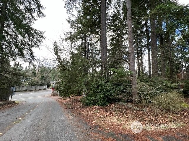 1st image of 807 130th Ave NE