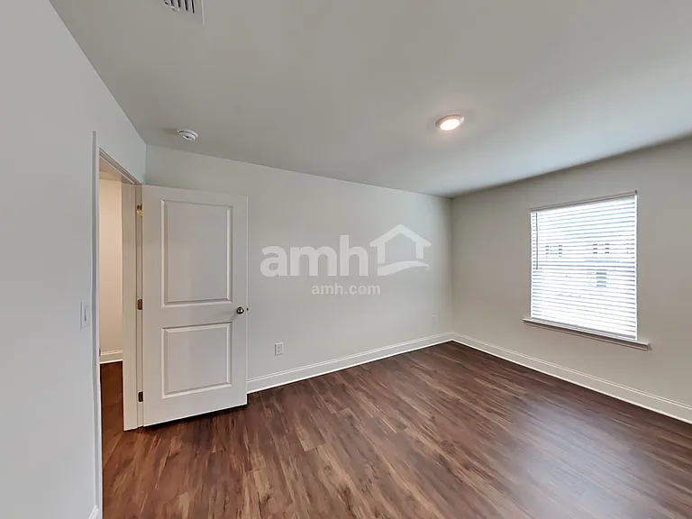 577 Summit View Ln — Photo 25
