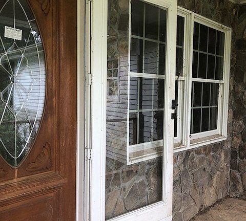 5th image of 15244 Dysart Dr