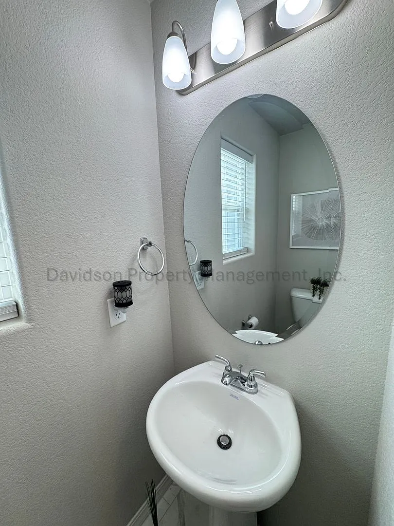 Stunning 3 Bedroom House in Falcon — Photo 4