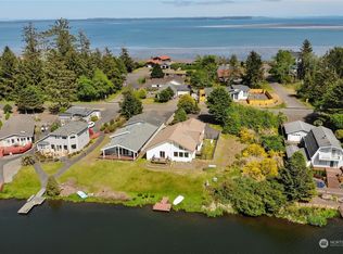 409 Duck Lake Dr SE, Ocean Shores, WA