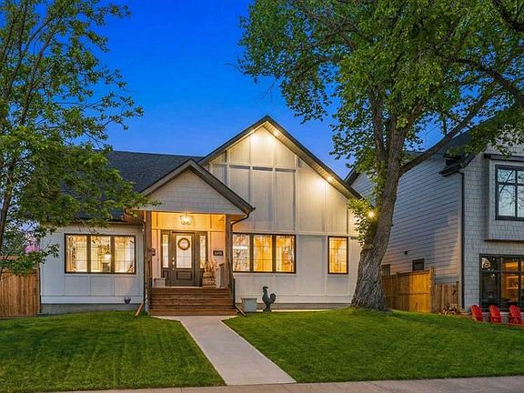 3rd image of 6308 W Lacombe Way SW