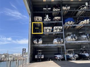 100 Circuit Rd #S-101, Nokomis, FL 34275