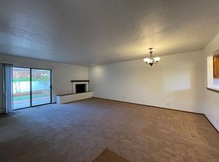 1867 Camino De Pabilo, Santa Fe, NM 87505
