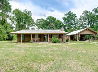 17515 Oak Grove Ln, New Caney, TX 77357