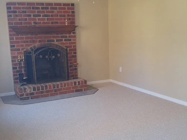 6918 Sika Ln — Photo 2